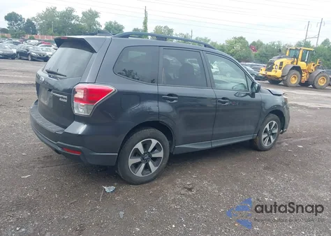 2017 Subaru Forester 2.5I Premium z USA, uszkodzony, nr VIN JF2SJAEC1HH488453